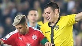 מאור מליקסון מול מיקי סירושטיין