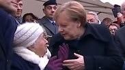 קנצלרית גרמניה אנגלה מרקל עם אישה בת 101 ביקור ב צרפת 