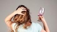 כאב ראש ויין אדום