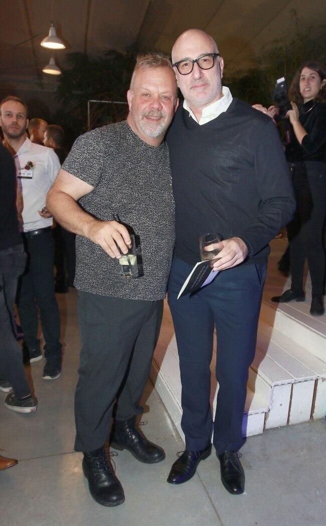 מרימים כוסית למען הנוער. איתן פוקס ורן שמואלי