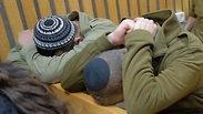 אחד החיילים החשודים בהכאת פלסטינים בבית הדין הצבאי ביפו 