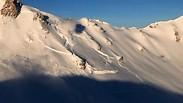 מפולת שלג שלגים מבוקרת באלפים השוויצרים שווייץ