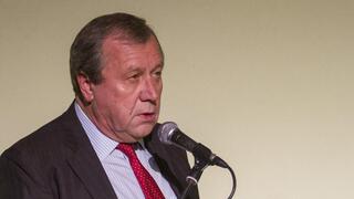 אנטולי ויקטורוב  בטקס השואה הבינלאומי במכון משואה, תל יצחק