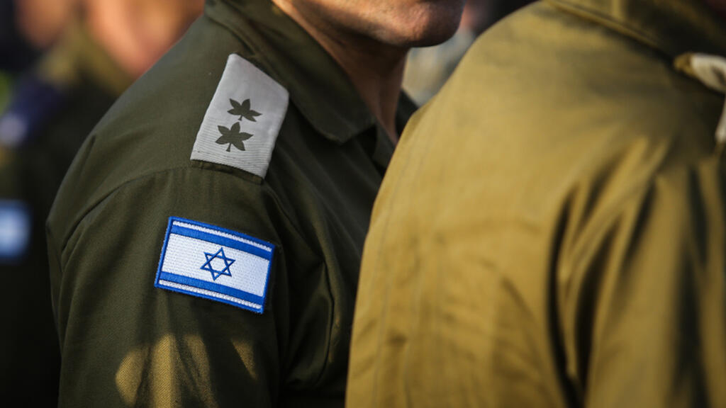 אילוסטרציה חייל חיילים צה"ל קצין סגן-אלוף סגן אלוף סא"ל