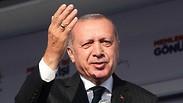 נשיא טורקיה רג'פ טאיפ ארדואן עצרת בחירות איסטנבול