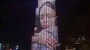 דובאי בורג' חליפה ראש ממשלת ניו זילנד ג'סינדה ארדרן על המגדל אחרי הטבח