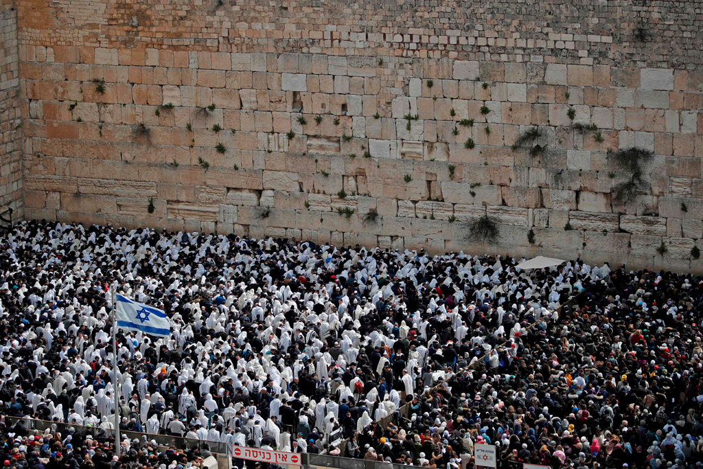 תפילת הכוהנים בכותל המערבי בירושלים