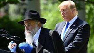 הרב ישראל גולדשטיין והנשיא דונלד טראמפ