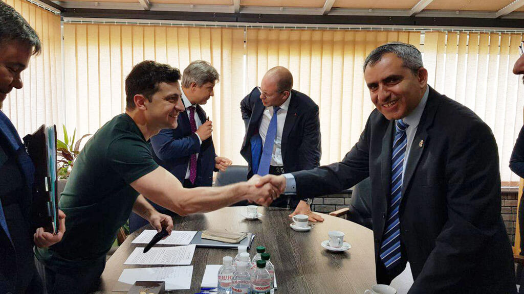 פגישה ראשונה בין שר ישראלי לנשיא אוקראינה הנבחר וולודימיר זלנסקי