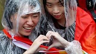 שמחה ברחובות טייוואן בעקבות אישור נישואים חד מיניים