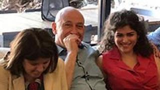 באסל גטאס עם משפחתו לאחר השחרור