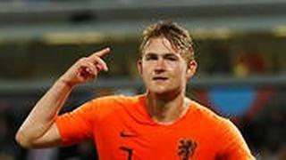 דה ליכט חוגג את שער השוויון