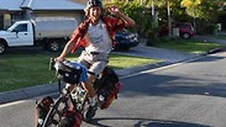 בן הוליס  מסע אופניים רכב מ בריטניה ל אוסטרליה
