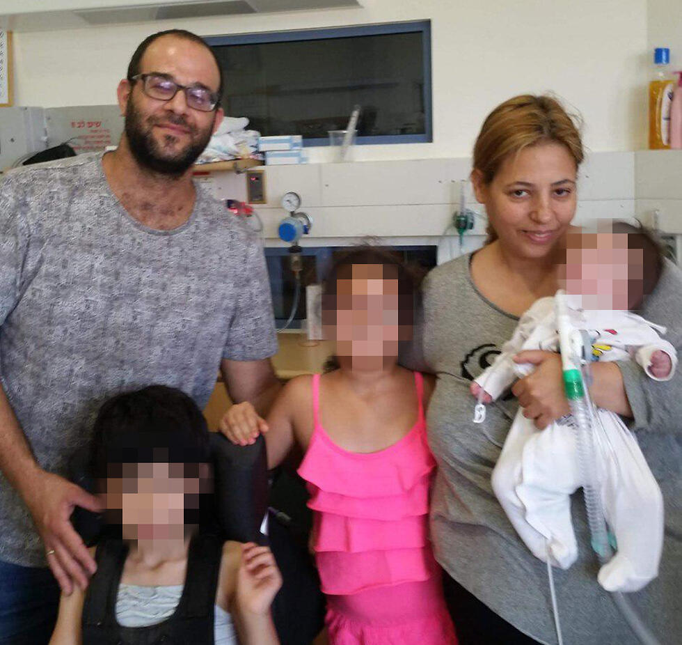 אופיר חסדאי שנרצח אתמול במהלך ויכוח על חניית נכים ברמלה, ובנותיו