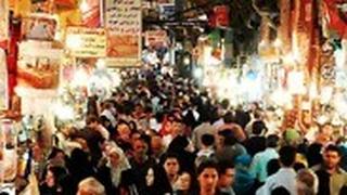 שוק בטהראן. האינפלציה זינקה ב־50% לפחות בשנה האחרונה