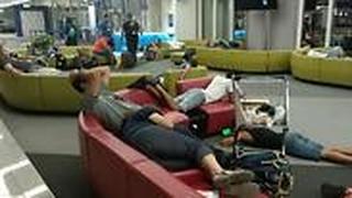 עשרות נוסעים תקועים ביוון בגלל תקלה במטוס