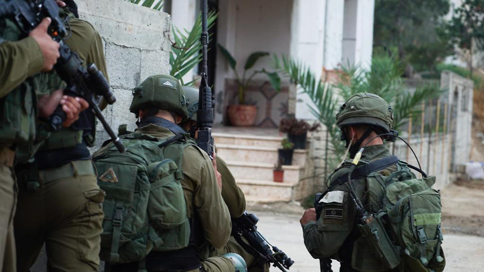 לוחמי צה"ל יחד עם שב״כ ומשטרת ישראל ממשיכים במצוד אחר המחבלים
