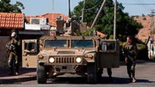 כוחות צה"ל סיור ב מושב אביבים ליד ה גבול עם לבנון 26 באוגוסט