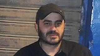 עלי חאטום, לפי דיווח באל ערביה הוא נמצא ירוי בדירתו