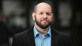 שטפן יאגש פוליטיקאי ניאו נאצי המפלגה הנציונל דמוקרטית ראש עיירה ב בגרמניה