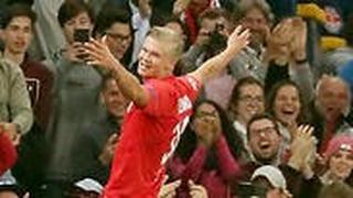 ארלינג הלאנד חוגג