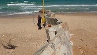 החסימה בחוף