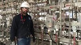 גל מאיר, סגן מנהל מערך ההפקה אסדת מאגר הגז לוויתן. מי שפוגש אותו מתקשה להישאר אדיש