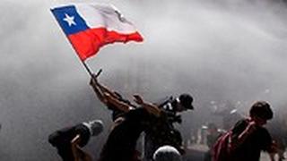 סנטיאגו צ'ילה מהומות הפגנות מחאה על מחירי התחבורה הציבורית ויוקר המחיה