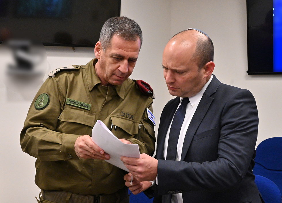 IDF Chief of Staff Aviv Kochavi with Defense Minister Naftali Bennett 
