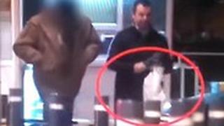 סרביה סרטון ש מתעד לכאורה קצין רוסי מעביר כסף ל מרגל סרבי