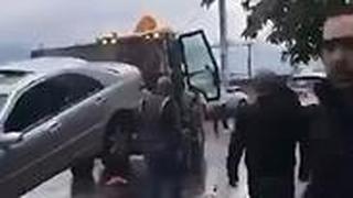 טרקטור מזיז רכב מרצדס  ב עיר עראבה קטטה  