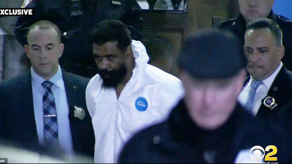 מעצר חשוד דירות חנוכה מונסי ניו יורק