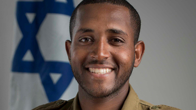 פנטה טרפה מצטיין נשיא נאשם אונס