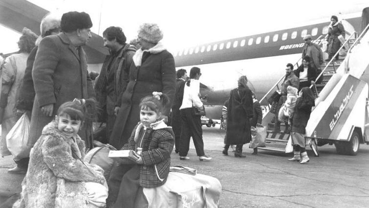 Jews in the Soviet Union boarding a plane to Israel 