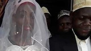 אוגנדה אימאם התחתן וגילה שהכלה היא גבר