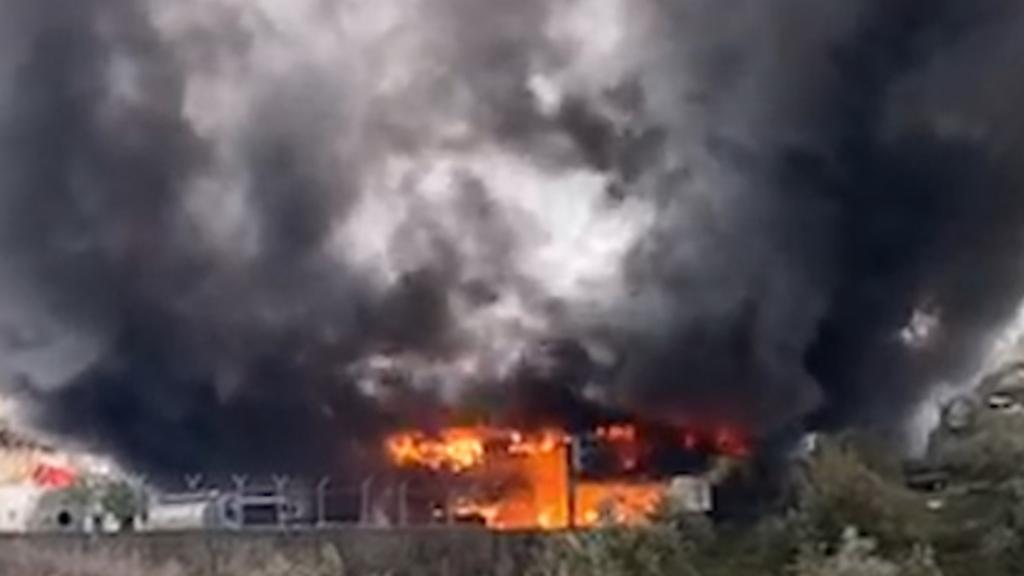 פיצוץ מיכל דלק ב מפעל באזור טמרה