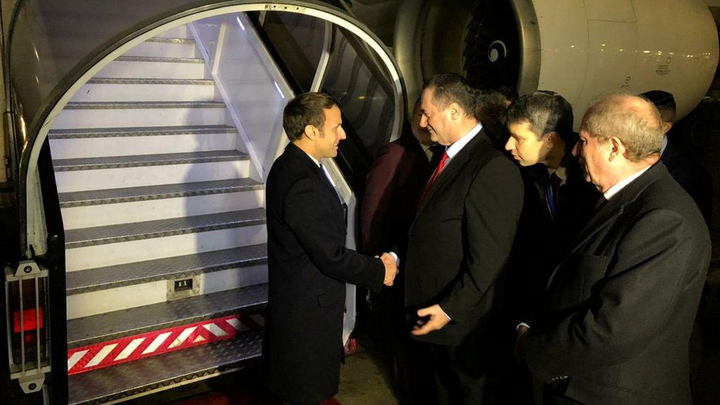 נשיא צרפת, עמנואל מקרון, נוחת בישראל