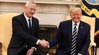 בני גנץ ב בית הלבן ב פגישה עם נשיא ארצות הברית דונלד טראמפ