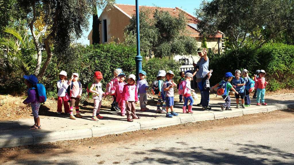Children in Nitzana (Photo: Nira Madar Zadok) השטחים ברמת הנגב שלפי תוכנית המאה אמורים לעבור לפלסטינים
