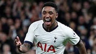 סטיבן ברחווין חוגג