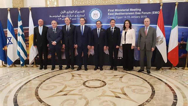 Energy Minister Yuval Steinitz, 2nd left, at the Eastern Mediterranean Gas Forum in Cairo, Jan. 2019 