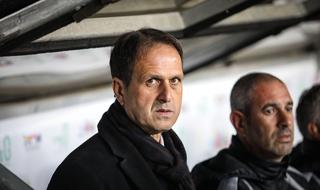 רוני לוי על הספסל