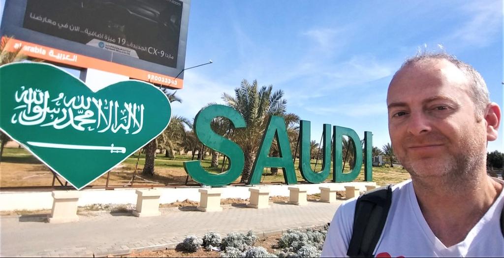 המסע של הבלוגר הישראלי אלכס לפשין בסעודיה