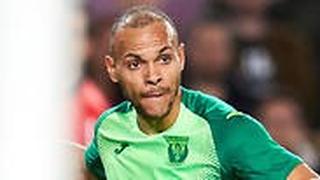 מרטין בריית'ווייט מול קלמון לנגלה