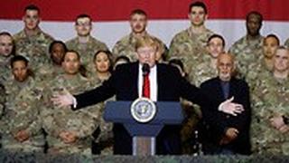 דונלד טראמפ מבקר חיילים אמריקנים ב אפגניסטן