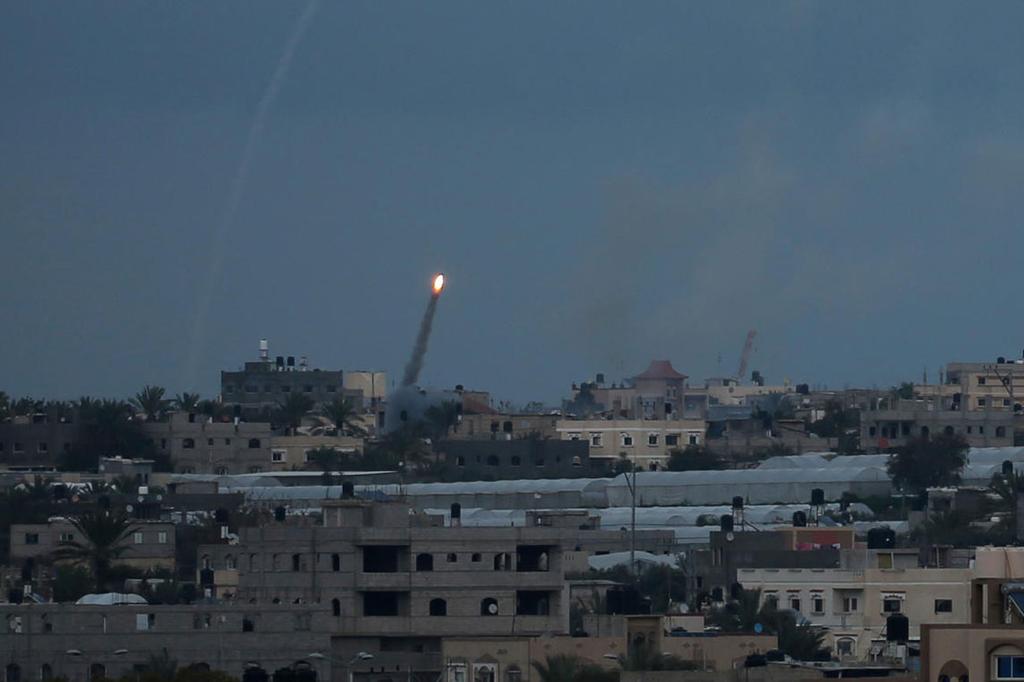 רקטות משוגרות מרצועת עזה לעבר ישראל