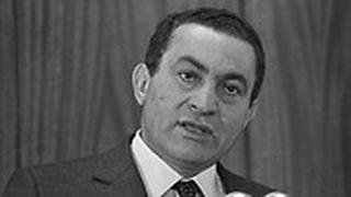 נשיא מצרים לשעבר חוסני מובארק ב 1985
