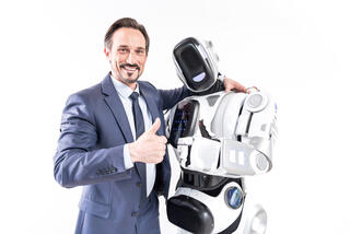 רובוט ואדם