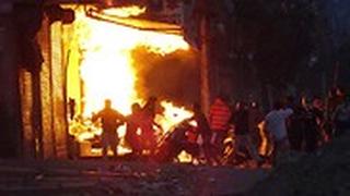 מהומות עימותים בין הינדים ל מוסלמים ניו דלהי הודו