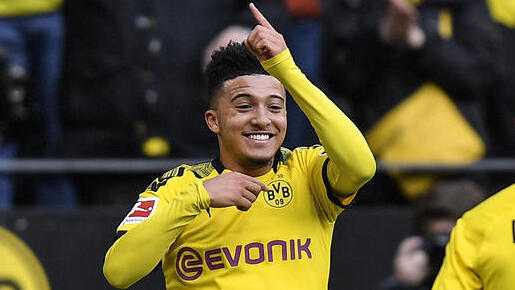 סאנצ'ו חוגג עם החברים